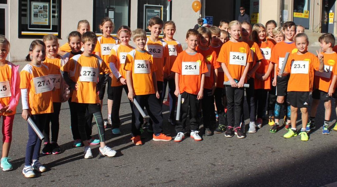 Grundschule Dietingen beim Rottweiler Stadtlauf