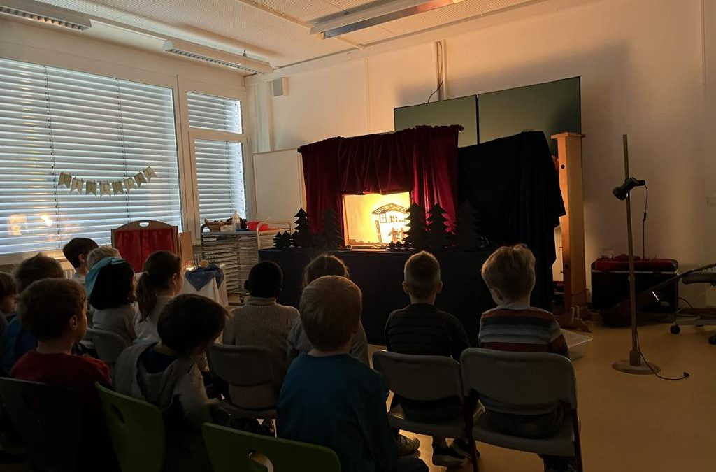 Grundschule Dietingen Schattentheater