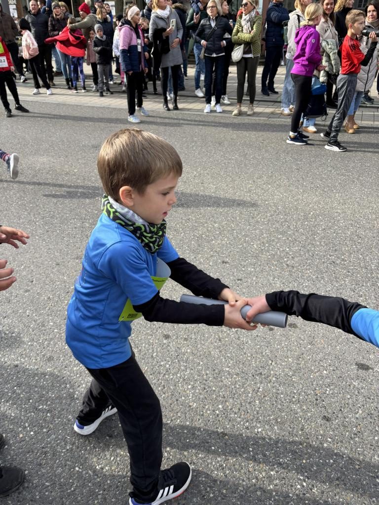 Grundschule Dietingen Stadtlauf Rottweil (1) Grundschule Dietingen Stadtlauf Rottweil (2)